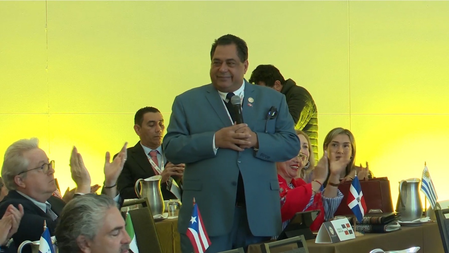 Paniagua Feliz destaca en cónclave en Perú la firma electrónica notarial