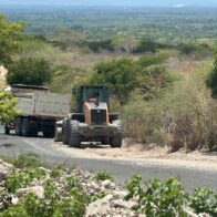 MOPC desarrolla jornada de habilitación en la carretera Los Negros – Barreras, Azua