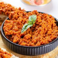 Serpentinas de chorizo ahumado: La Montserratina reinventa este clásico de las fiestas venezolanas