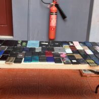 Policía Nacional apresa a dos haitianos por posesión de más de 190 celulares robados y ocho tabletas