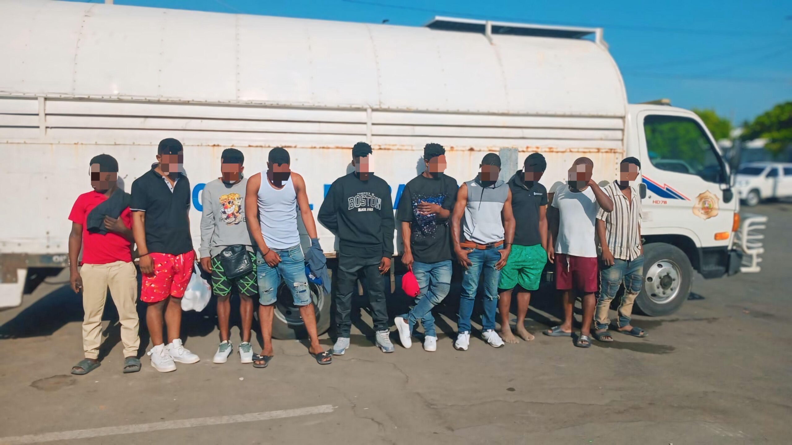 DGM y Fuerzas públicas detienen más 1,700 extranjeros indocumentados