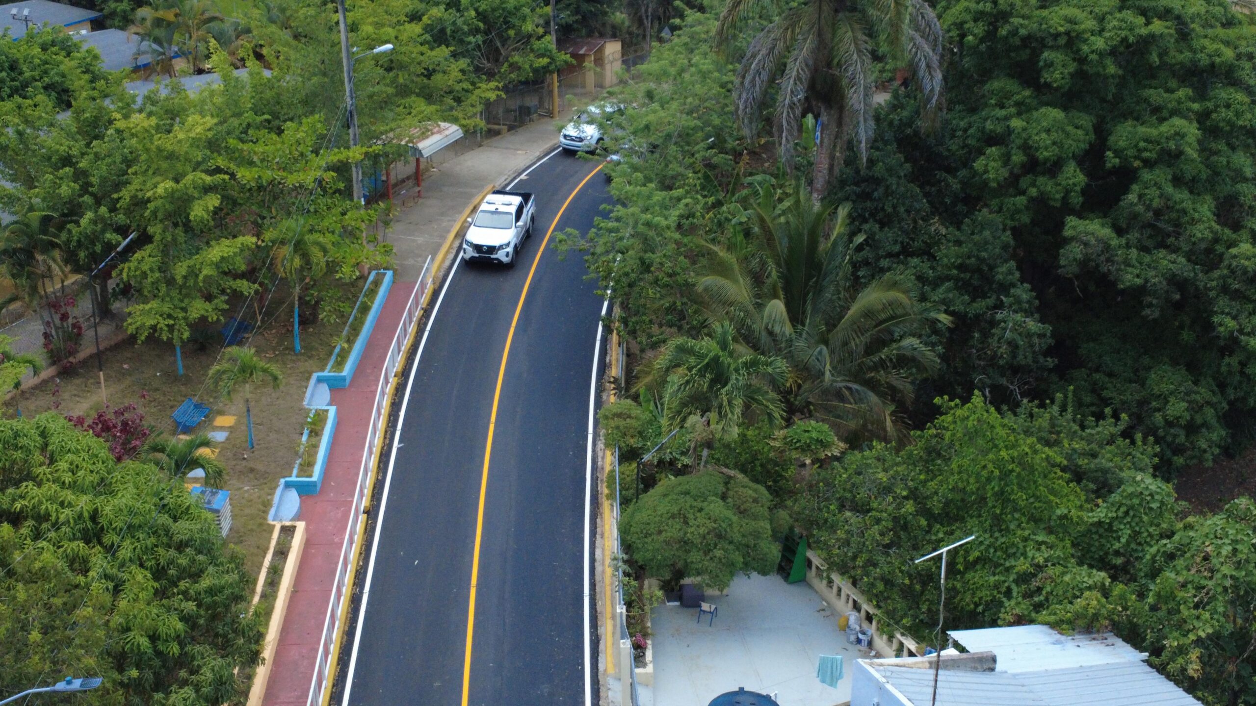 Abinader promete inversión en infraestructura de más de RD$1,025 millones