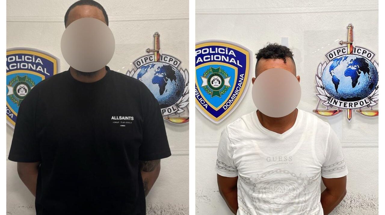 Interpol y Migración detienen en AILA a dos hombres buscados por homicidios