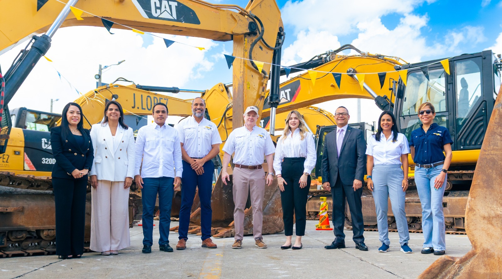 Banco Caribe impulsa el desarrollo empresarial en la Feria de Equipos Imca Usados