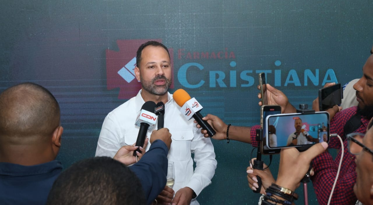 Farmacia Cristiana celebra 60 años de servicio ininterrumpido