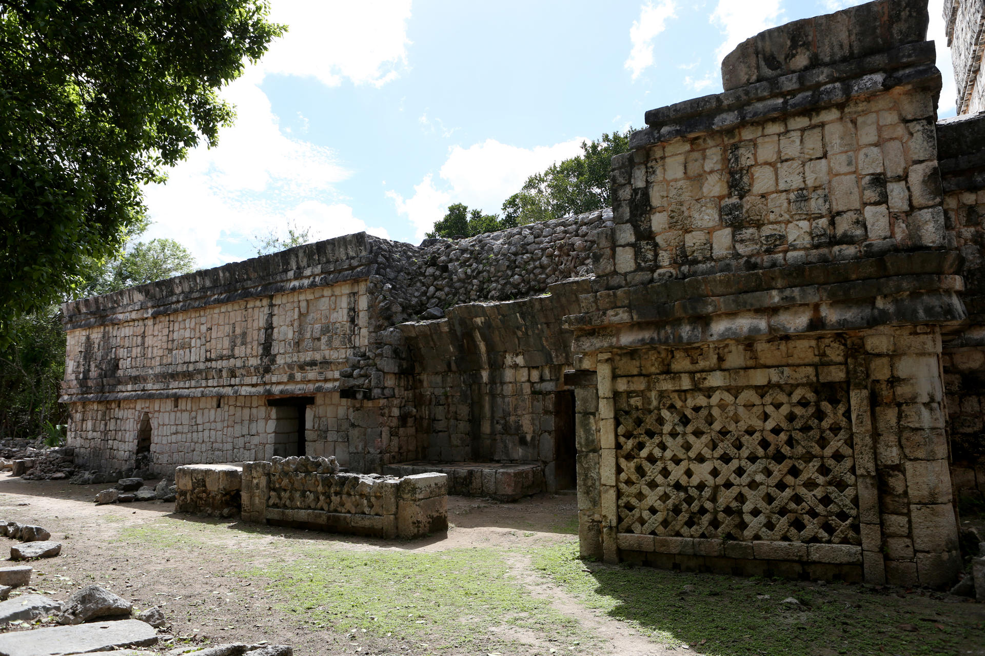 Un estudio ofrece la clave del urbanismo maya al permitir detectar edificios bajo la selva