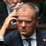 Tusk pide unidad europea ante Rusia y vincula la guerra de 1920 con el conflicto en Ucrania