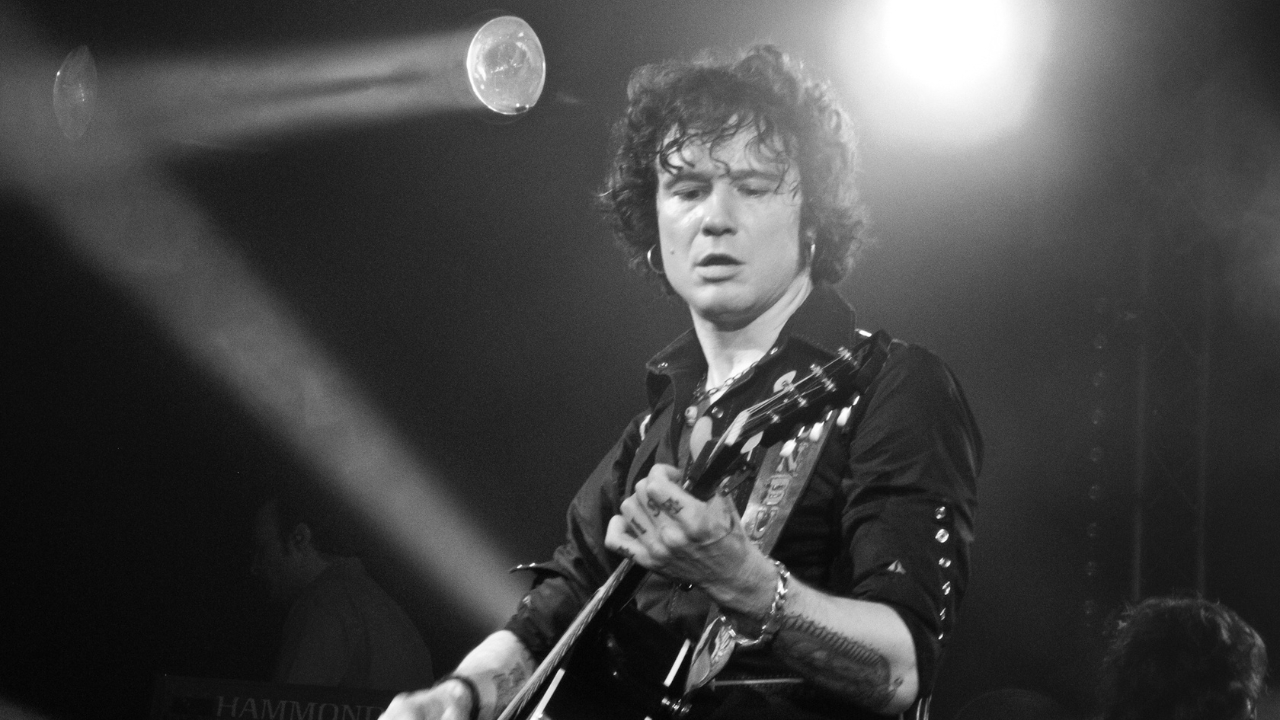 Enrique Bunbury recibe el Premio Especial de la Academia Latina de la Grabación en pleno renacer creativo