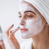 El auge del skincare entre adolescentes es una tendencia preocupante, advierte experta Doreen Gutiérrez