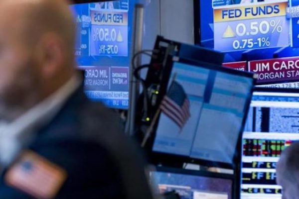 Wall Street cierra en verde con el S&P 500 en un nuevo máximo histórico