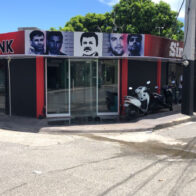 “Drink Sinaloa” genera rechazo en Baní por apología al narcotráfico