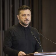 Zelensky denuncia “ataque masivo” ruso con 40 misiles y 580 drones; tres muertos en Dnipró