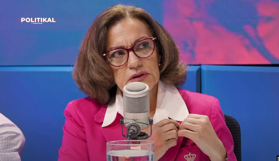 Angelita Peña afirma poseer mayor experiencia política que el asesor Mauricio Bengoechea en RD