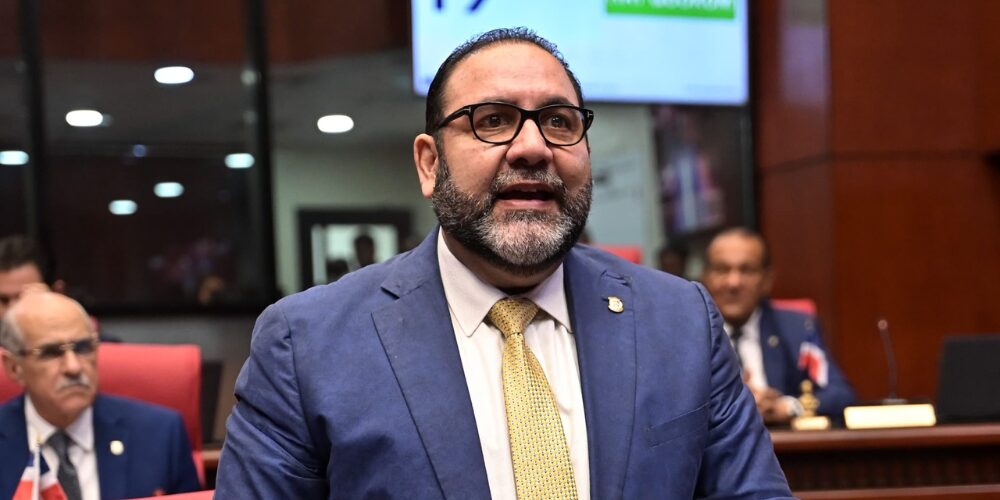 Legisladores demandan priorizar inversión de infraestructuras en presupuesto 2026 y plantean reforma fiscal