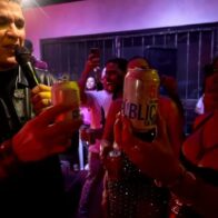 Eddy Herrera enciende el escenario en La Casa de Alofoke
