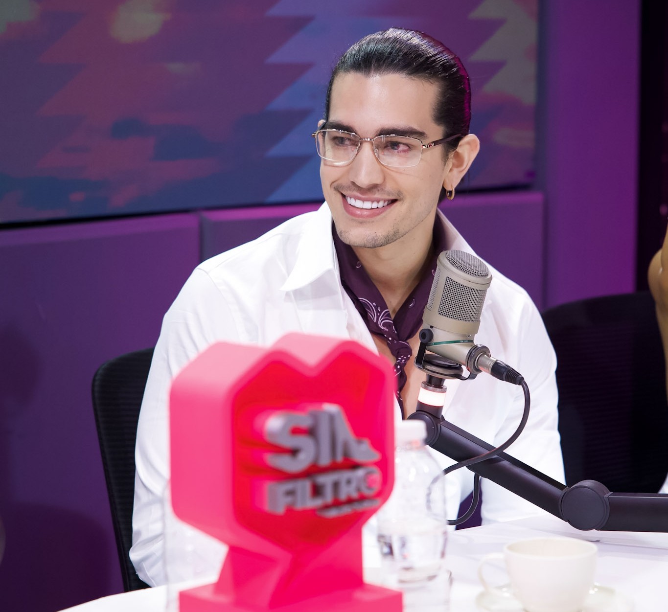 ¡Giuseppe inicia candente! sugiere salida de Vitaly, Nabil, Crismel y Ali David de Alofoke Radio Show