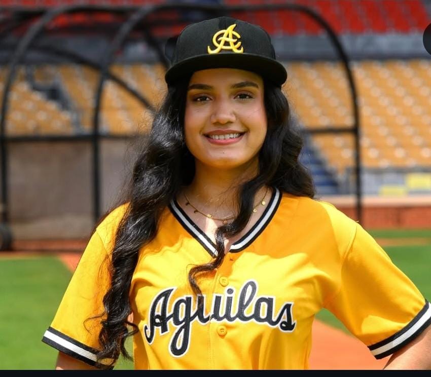 Águilas Cibaeñas presentan a la hija de Mendy López como madrina de la temporada 2025-26