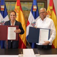 RD y España firman un memorando para promover el español en diplomacia