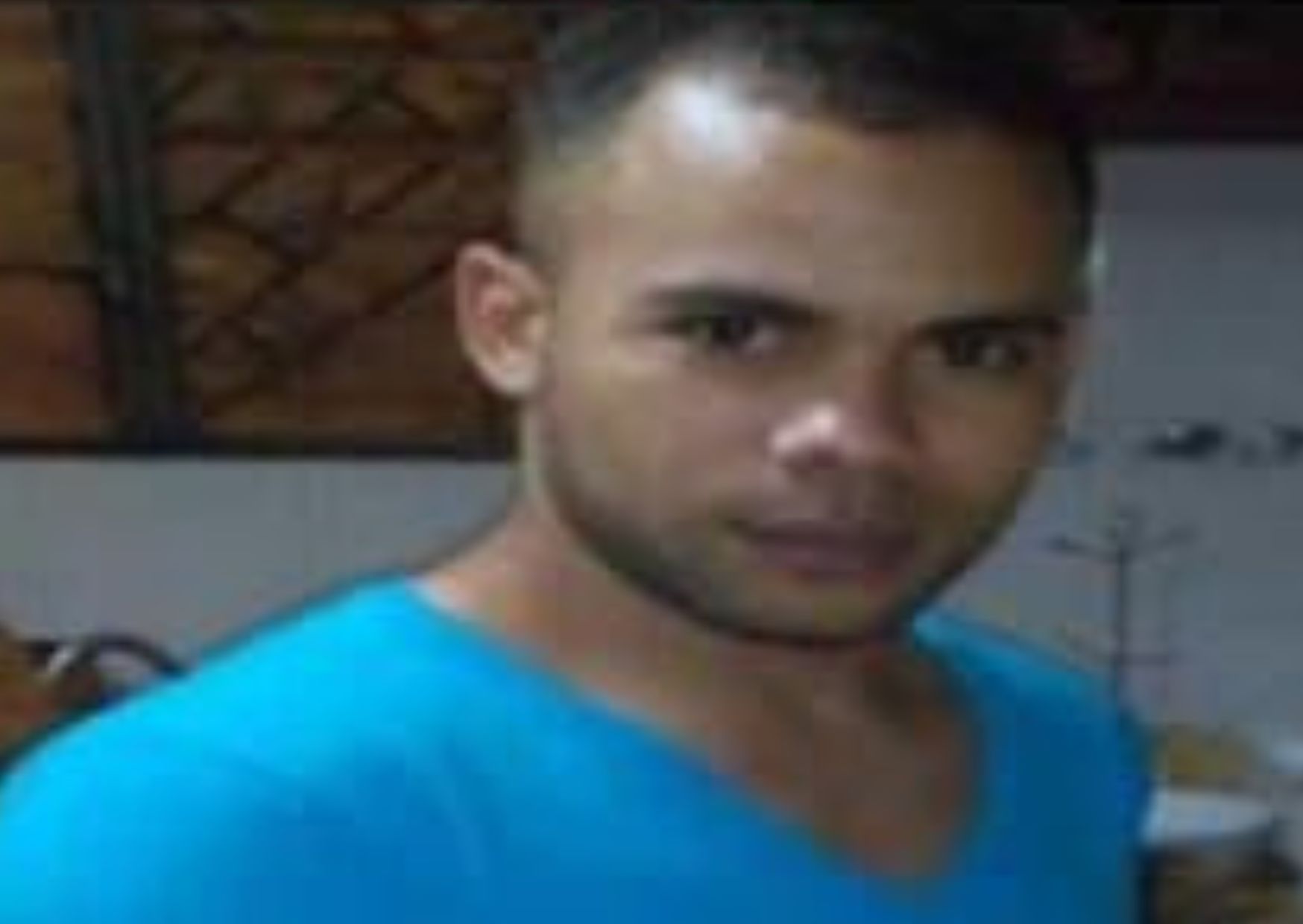 Denuncian fuga de hombre con vehículo y pago por trabajo no realizado