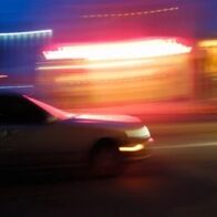 Mujer lanzada desde un vehículo en la autopista Duarte habría sido abusada sexualmente