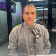 Rodolfo Santos cuestiona silencio de autoridades ante colapso del sistema eléctrico