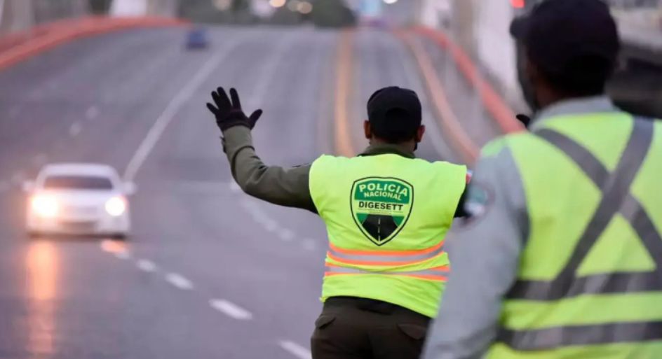Sin pito y sin flauta: Compras y Contrataciones suspende de oficio la adquisición de pitos para la Digesett