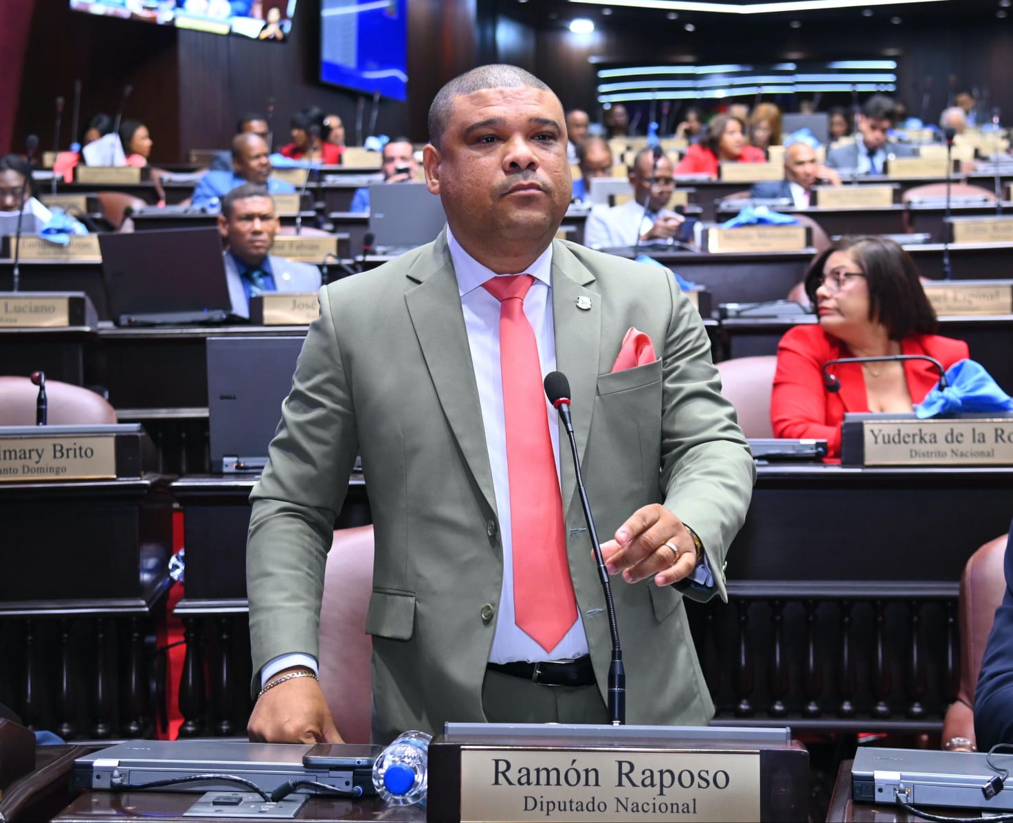 Diputado Ramón Raposo libra lucha feroz para que se conozca tema de apagones en el Congreso