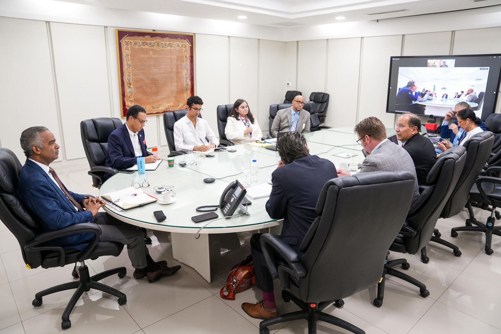 Ministro Joel Santos resalta 40 % de inversión extranjera directa en energía y minería