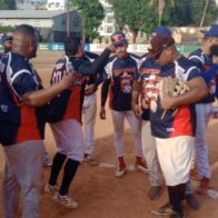 Centro y Luperón avanzan en softbol júnior superior del Distrito Nacional
