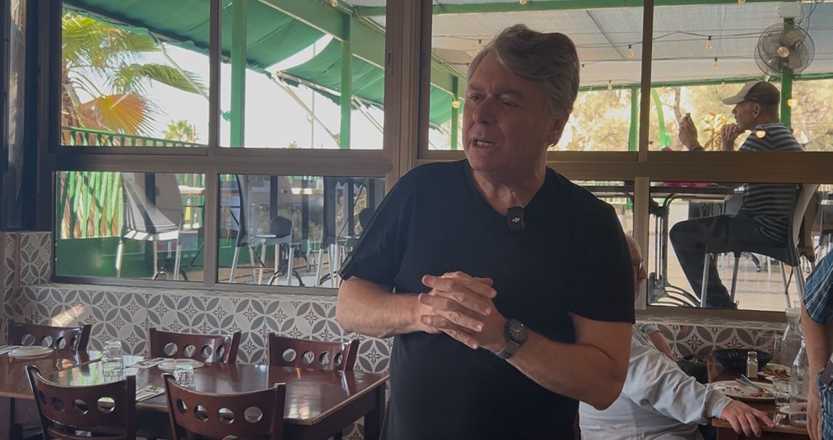 Henrique Zimmermann: “En Gaza no hay genocidio, sino una tragedia y un apagón informativo”