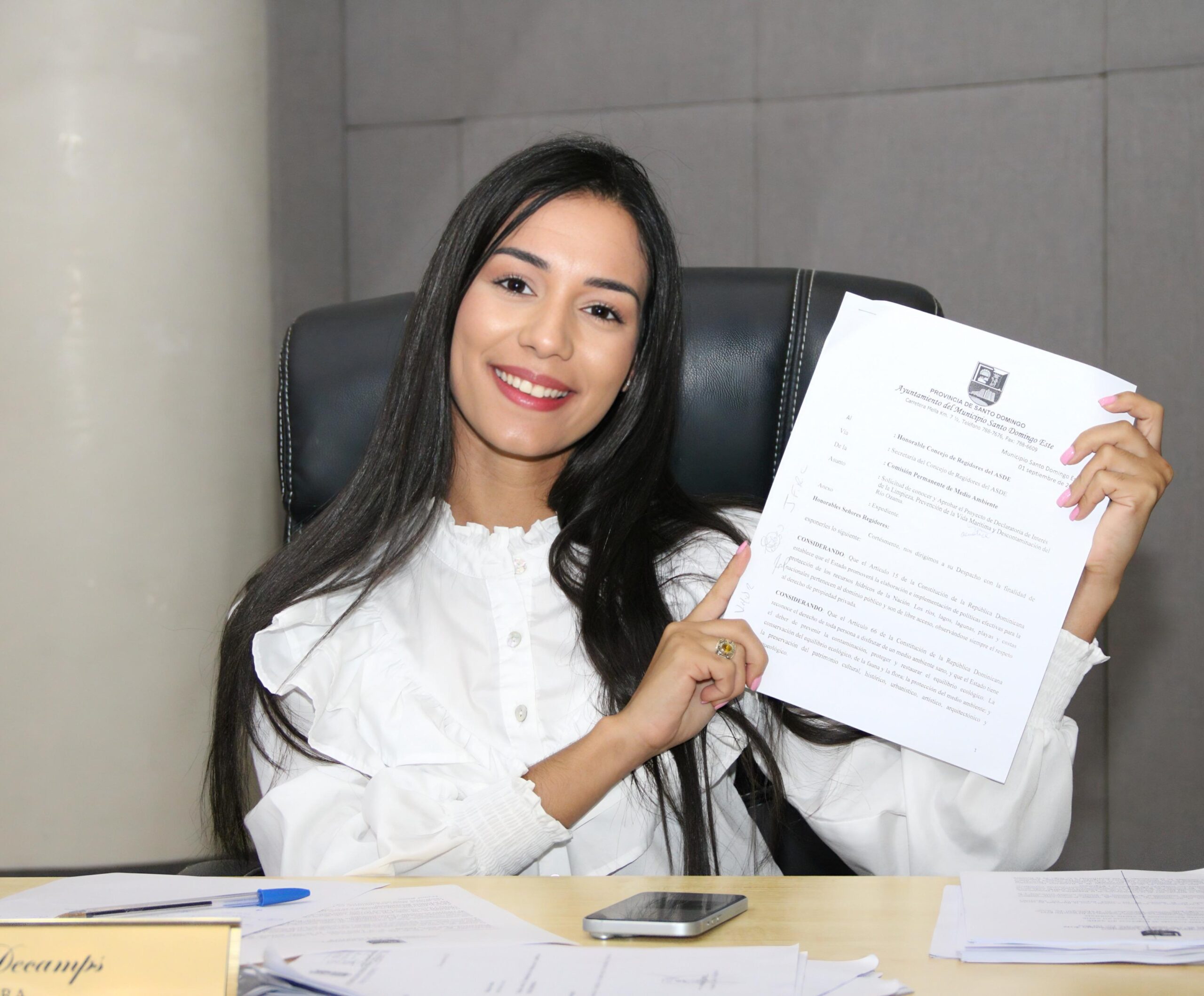 Consejo de Regidores de SDE aprobó la propuesta de Aileen Decamps para preservar y descontaminar el río Ozama