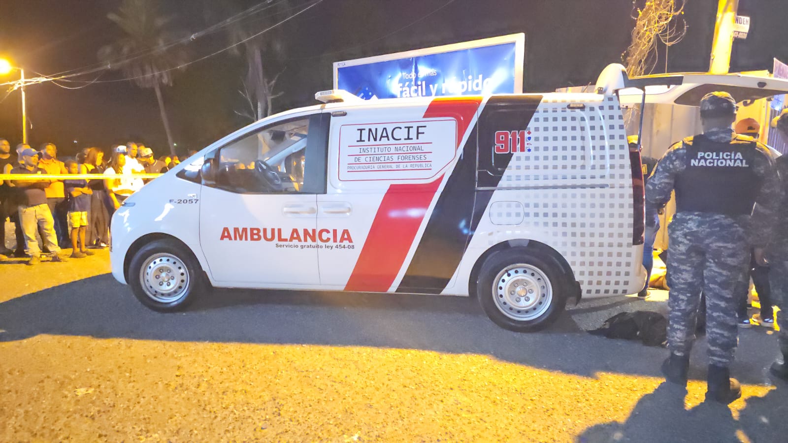 Hombre es ultimado a balazos frente a centro comercial en La Romana