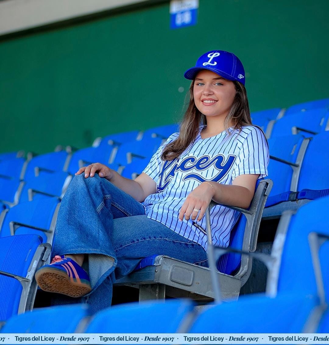 Licey presenta a su madrina para la temporada 2025-26