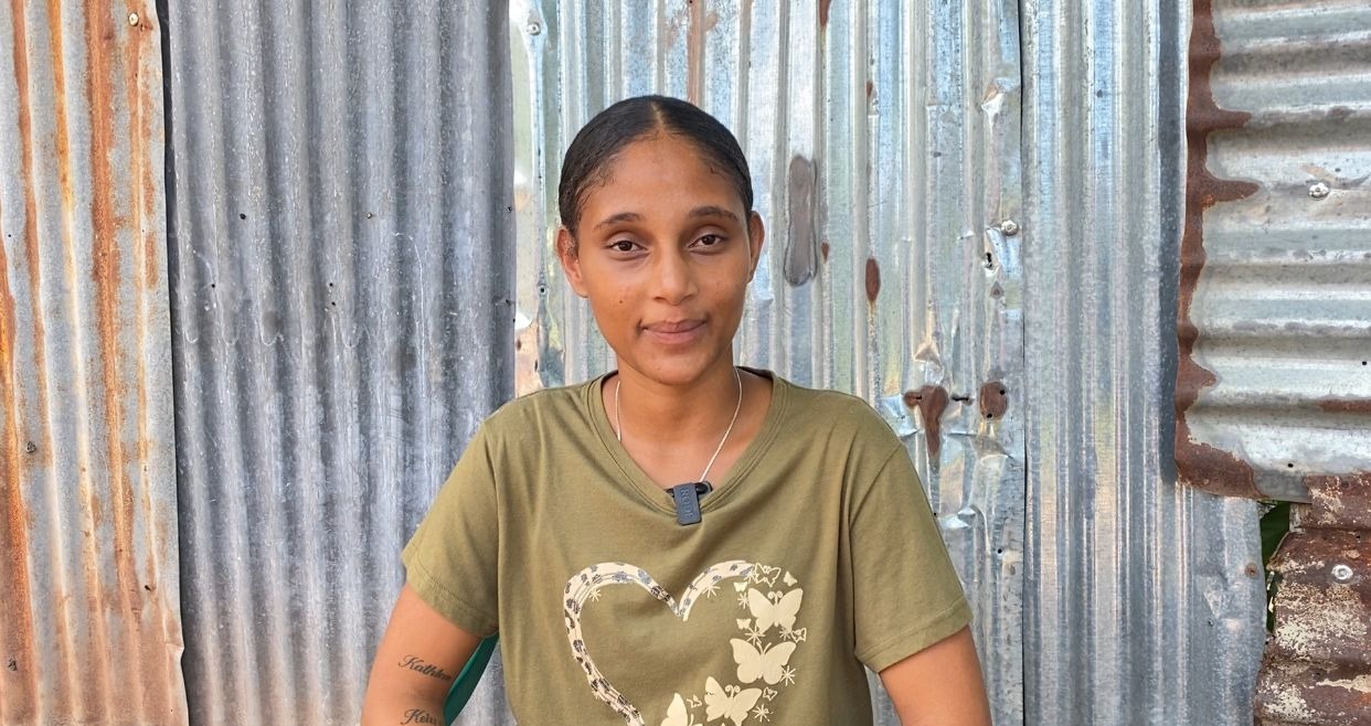 Joven madre de Bayaguana solicita ayuda para obtener cédula y declarar a sus hijos
