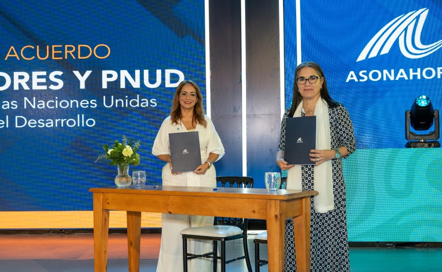 PNUD y ASONAHORES acuerdan trabajar en favor de turismo sostenible e inclusivo