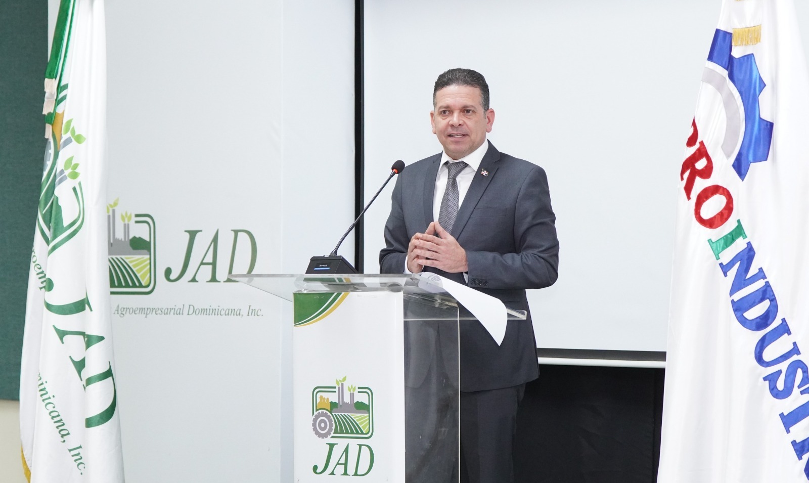 Proindustria y la JAD firman acuerdo para impulsar la competitividad de la agroindustria nacional