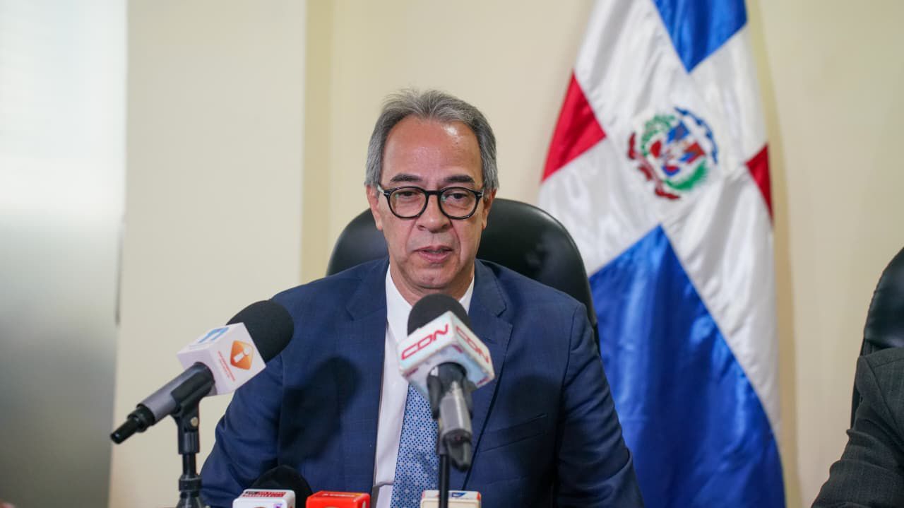 José Mármol resalta proyección de la literatura dominicana con el premio que lleva su nombre