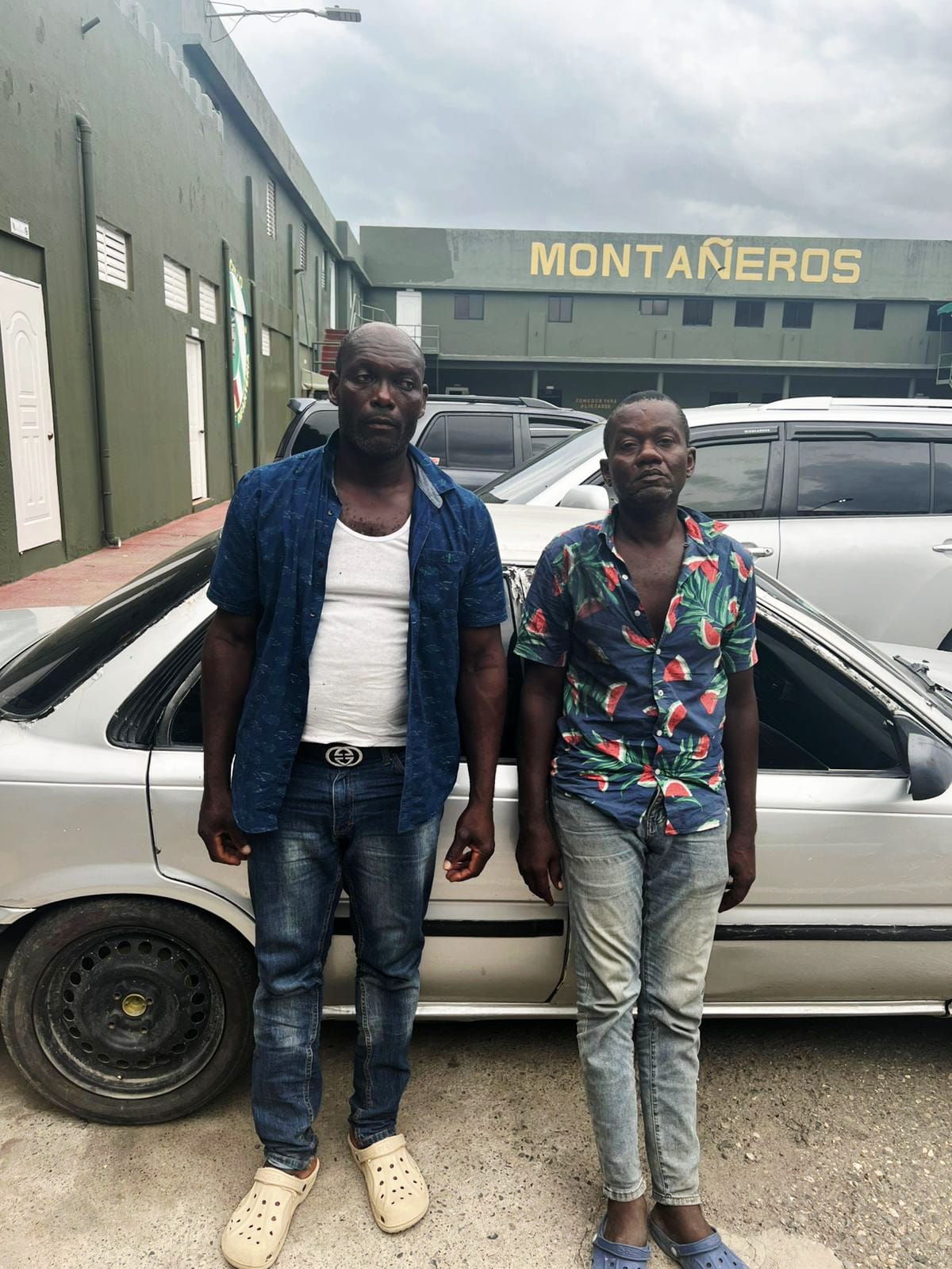 Tras una persecución Ejército detiene a dos nacionales haitianos y ocupa vehículo en San Juan de la Maguana