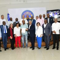 FOPETCONS reconoce a trabajadores de la construcción con la entrega de 125 nuevas pensiones
