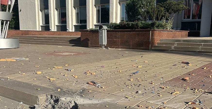 Ataque de drones en Bélgorod: varios heridos y ayuntamiento dañado