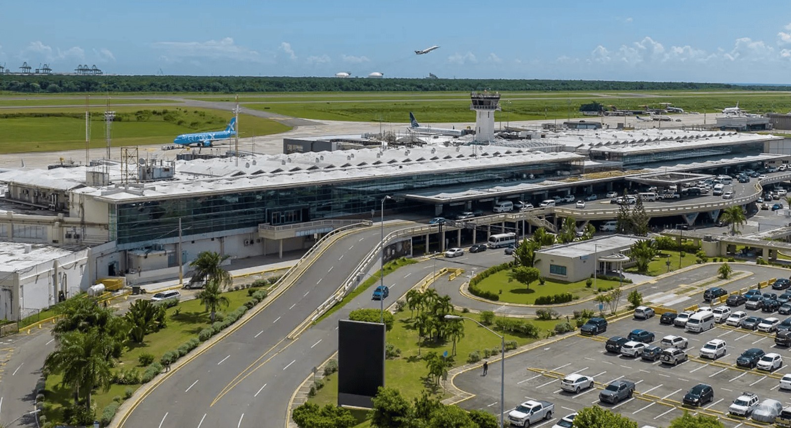 Aerodom asegura que apagón de las 2 de la madrugada fue programado para un cambio de generador