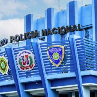 Policía recupera en San Juan jeepeta robada en Los Frailes II y apresa a tres cuando intentaban llevarla hacia la frontera