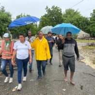 Gobernadora Provincial encabeza operativo de emergencia en comunidades afectadas por la vaguada