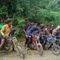 Ejército detiene cinco motociclistas que transportaban a 18 haitianos indocumentados en Dajabón