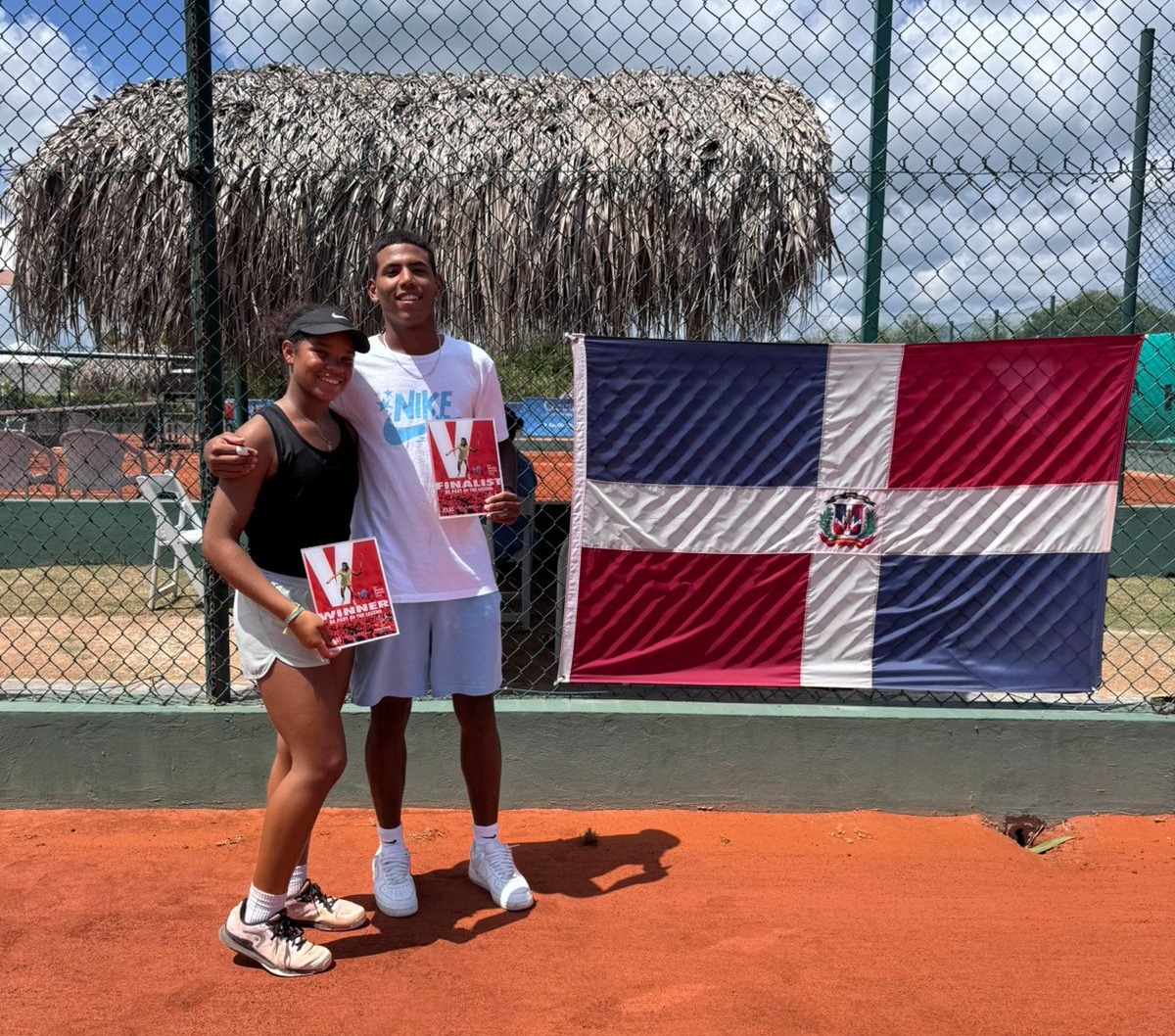 Julianny De La Cruz se convierte en doble campeona; ahora gana la Copa Uvero Alto