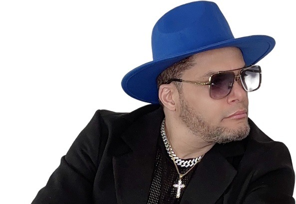 Dionis K Da Uno se posiciona nuevamente en Colombia con la bachata “Desde hoy”