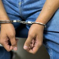 Arrestan a un alguacil implicado en la muerte de un joven en San Francisco de Macorís