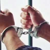 Policía captura a hombre por recibir fondos ilícitos mediante estafa electrónica en WhatsApp