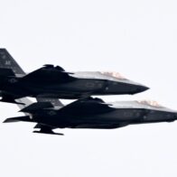 Cazas F-35 de EE.UU. aterrizan en Puerto Rico en medio del despliegue militar en el Caribe