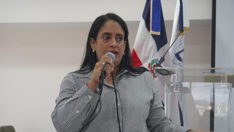 ADP Monción denuncia graves deficiencias en el inicio del año escolar y pide respuestas a las autoridades